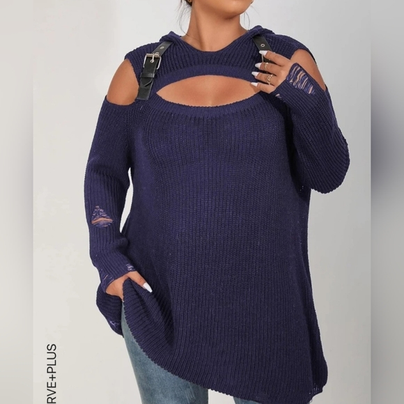 Sweaters - Purple Sweater